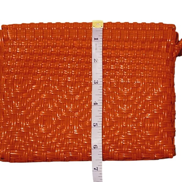 NEW Chisme Lifestyle Handwoven Recycled Plastic Wristlet‎ Sustainable Handbag - Picture 5 of 7
